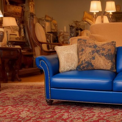 royal blue leather couch (4).jpg